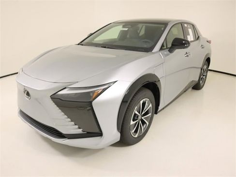 New 2025 Lexus RZ 300e 300e Premium image 8