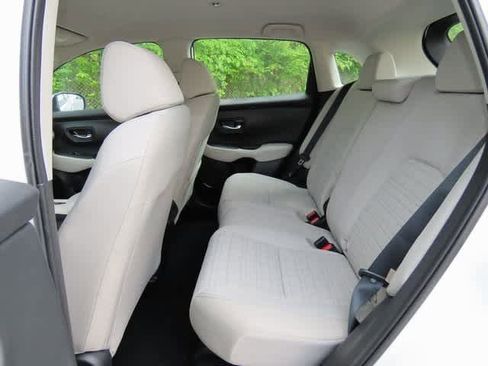 New 2026 Honda HR-V LX image 13