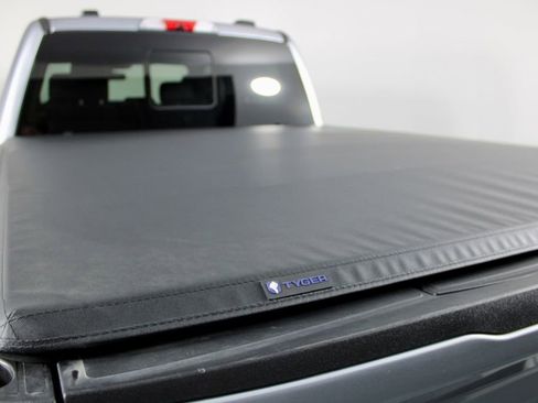 Used 2024 Ford F350 Lariat w/ Sport Appearance Package image 8