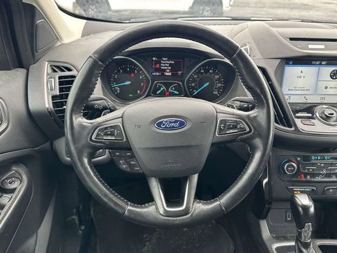 Used 2017 Ford Escape Titanium image 14