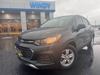 Used 2021 Chevrolet Trax LS w/ Tint and Cruise Package FWD video 1