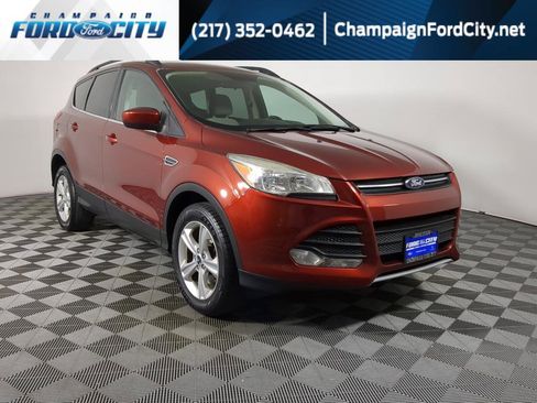 Used 2016 Ford Escape SE w/ Equipment Group 201A AWD/4WD image 1