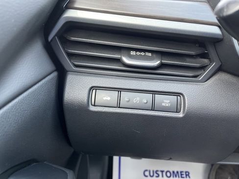 Used 2024 Nissan Altima 2.5 SV image 19