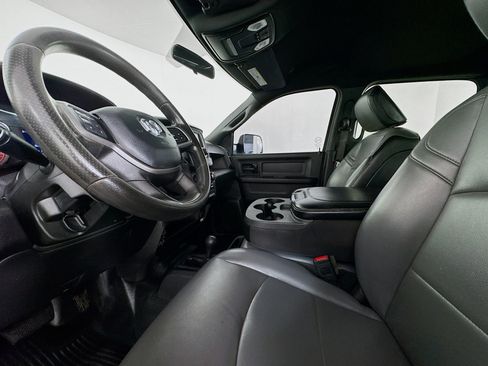 Used 2022 RAM 2500 Tradesman w/ Chrome Appearance Group image 20