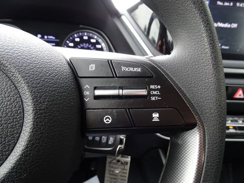 Used 2021 Hyundai Sonata SE image 24