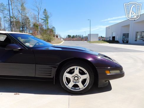 Used 1993 Chevrolet Corvette Convertible RWD image 34