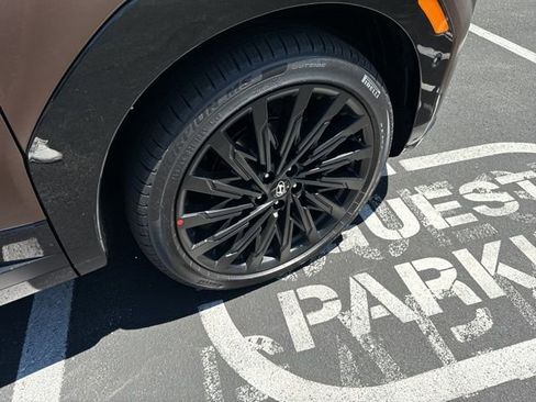 Used 2024 Hyundai Santa Fe Calligraphy image 16