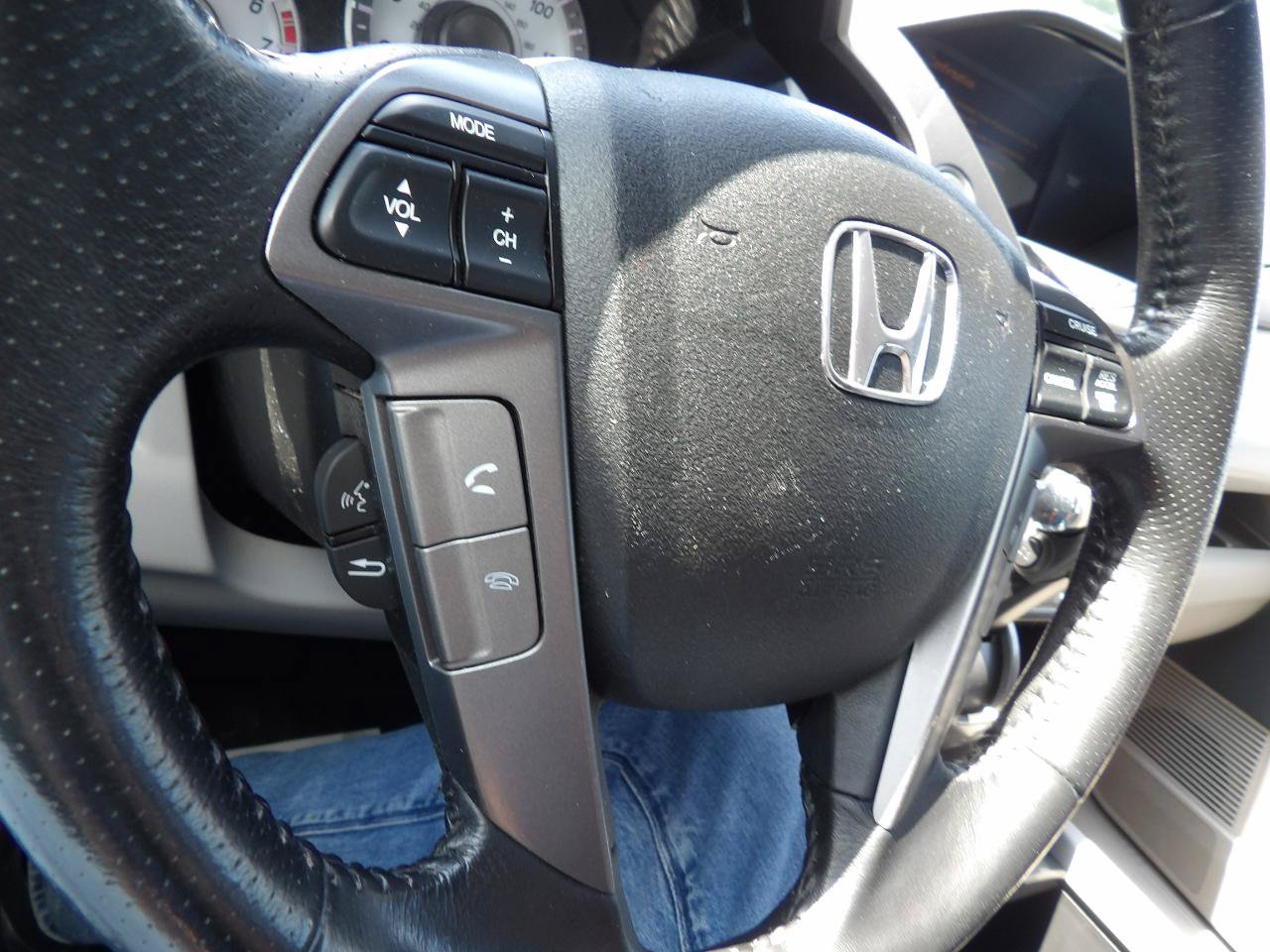 Used 2013 Honda Pilot Touring image 15