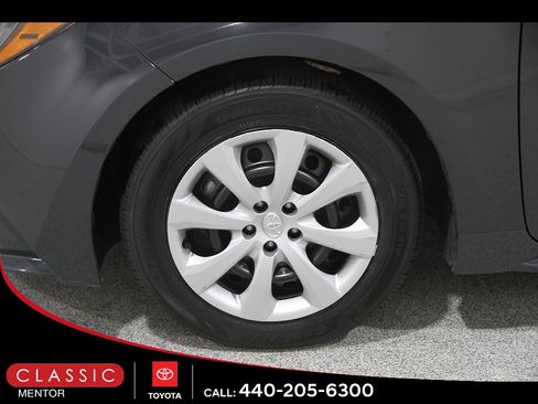 Certified 2024 Toyota Corolla LE FWD image 20