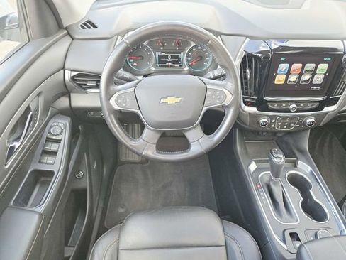 Used 2018 Chevrolet Traverse LT image 10
