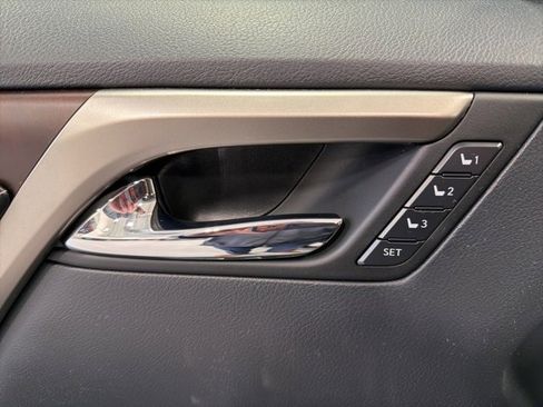 Used 2022 Lexus RX 350 AWD w/ Premium Package image 11