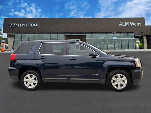 Used 2016 GMC Terrain SLE image 4