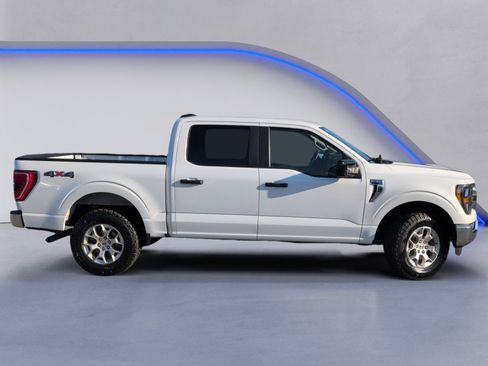 Used 2023 Ford F150 XLT image 3