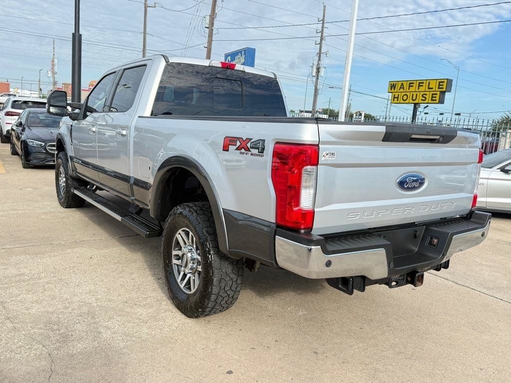 Used 2018 Ford F250 Lariat w/ Lariat Ultimate Package AWD/4WD image 5