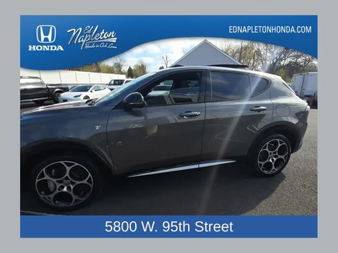 Used 2024 Alfa Romeo Tonale Ti AWD/4WD image 1