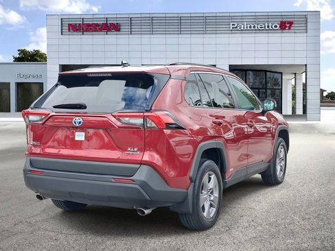 Used 2024 Toyota RAV4 XLE w/ Convenience Package image 6