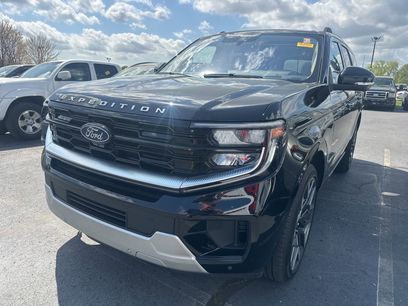 Used 2025 Ford Expedition Platinum w/ Platinum Ultimate Package