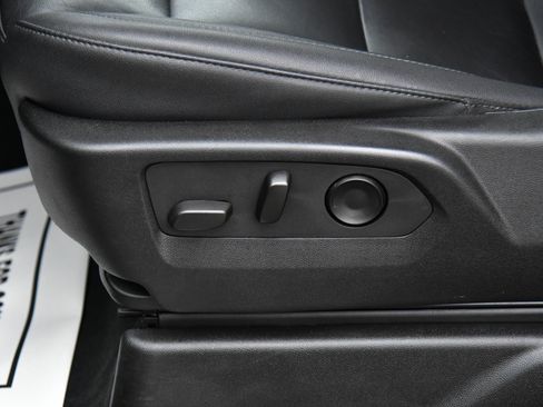 Used 2024 Chevrolet Tahoe LT image 14