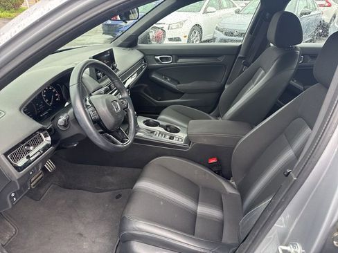 Used 2023 Honda Civic Sport image 11