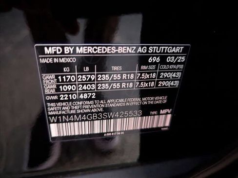 Certified 2025 Mercedes-Benz GLB 250 image 24