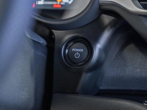 New 2026 Toyota Sienna Platinum image 25