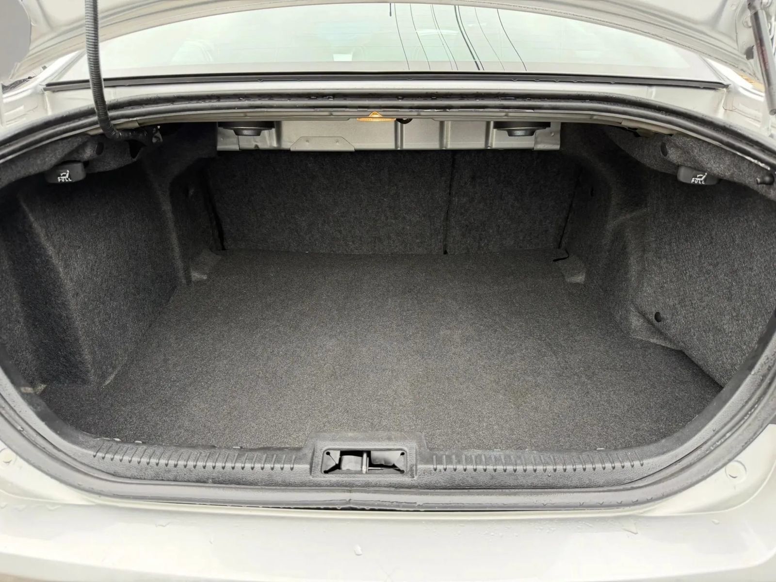 Used 2012 Ford Fusion SEL FWD image 26