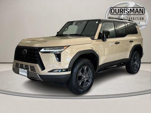 Used 2024 Lexus GX 550 AWD/4WD image 2