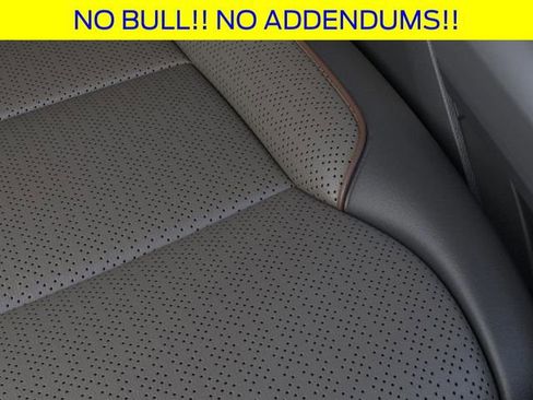 New 2025 Ford F150 Lariat w/ Equipment Group 502A High image 17