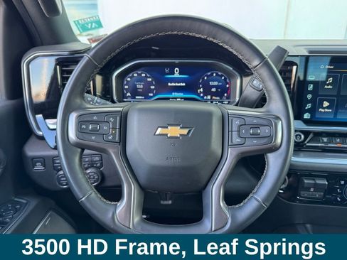Used 2024 Chevrolet Silverado 2500 High Country w/ High Country Premium Package image 8