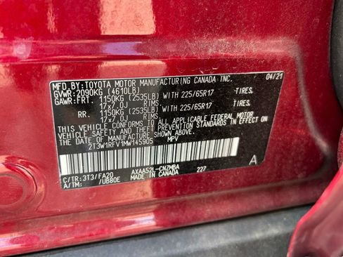 Used 2021 Toyota RAV4 XLE image 15