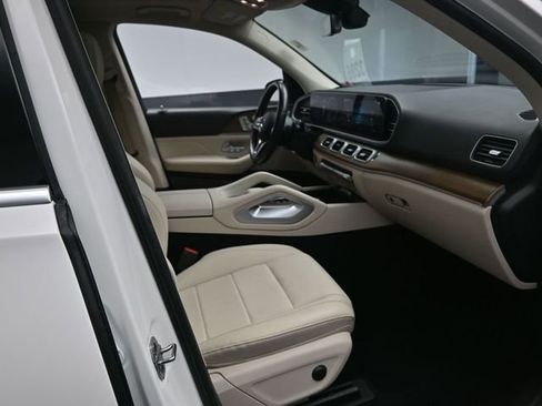 Used 2023 Mercedes-Benz GLE 350 4MATIC w/ Premium Package image 29