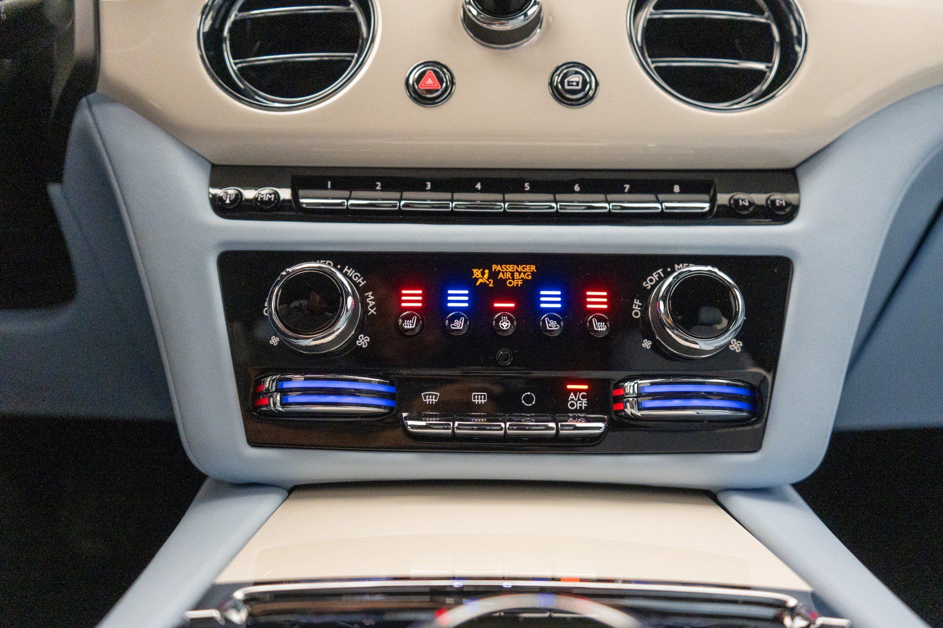 Used 2023 Rolls-Royce Ghost AWD/4WD image 31