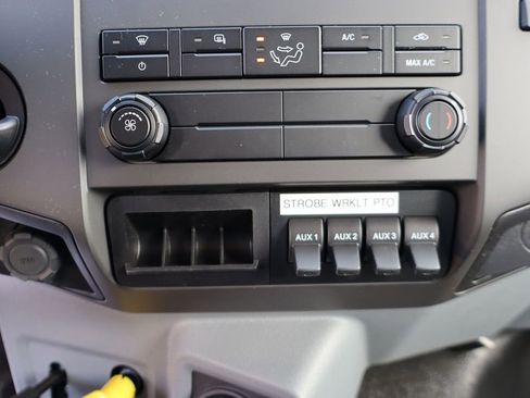 New 2027 Ford F750 2WD Regular Cab Super Duty image 9