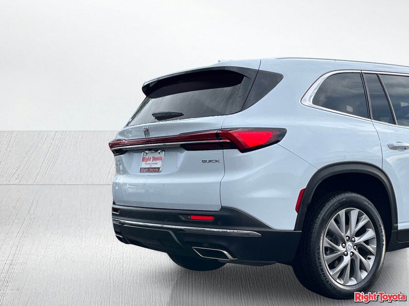 Used 2026 Buick Enclave Preferred FWD image 11