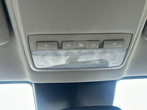 Used 2020 Buick Encore Preferred w/ Safety Package FWD image 16