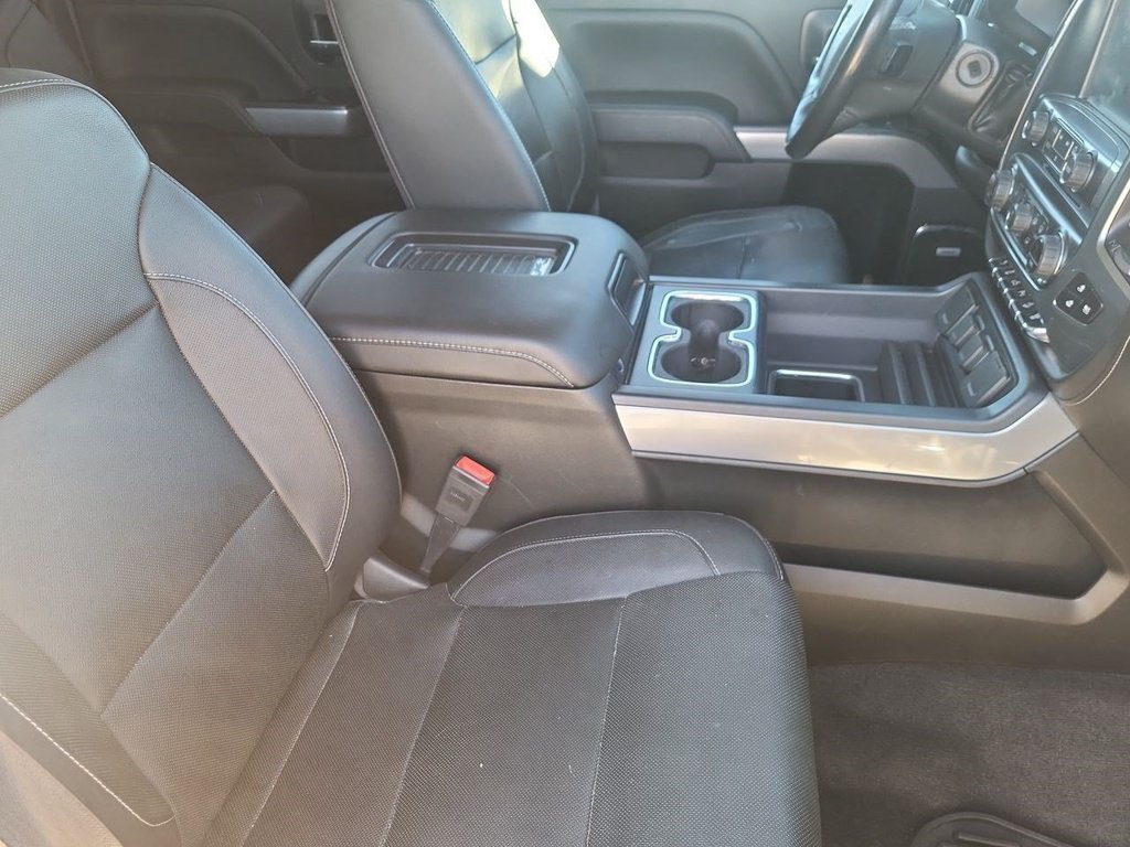 Used 2018 Chevrolet Silverado 2500 LTZ w/ Duramax Plus Package AWD/4WD image 33