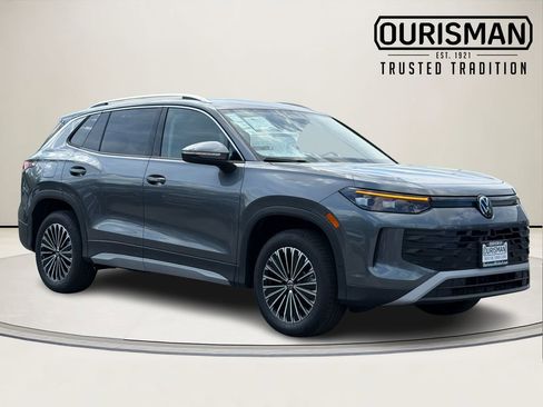 New 2026 Volkswagen Tiguan S image 1