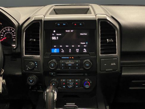 Used 2016 Ford F150 XLT w/ Equipment Group 302A Luxury AWD/4WD image 14