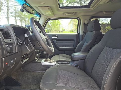 Used 2006 HUMMER H3 image 13