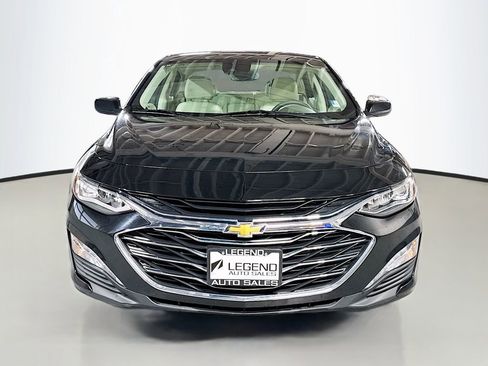Used 2024 Chevrolet Malibu LT FWD image 2