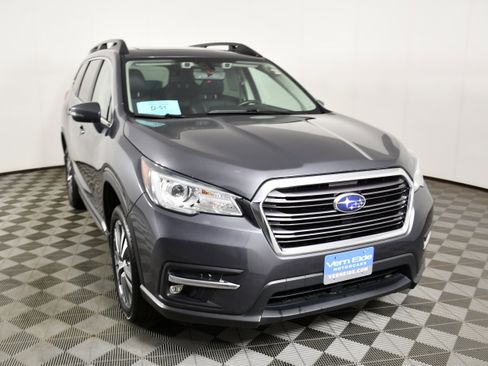 Used 2019 Subaru Ascent Limited w/ Popular Package #2A AWD/4WD image 3