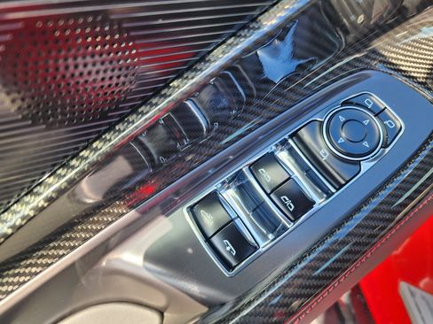 Used 2025 Chevrolet Corvette E-Ray w/ Stealth Interior Trim Package image 18