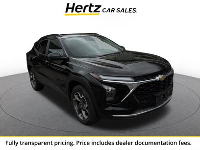 Used 2025 Chevrolet Trax LT