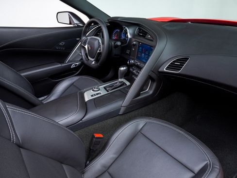 Used 2017 Chevrolet Corvette Grand Sport RWD image 32