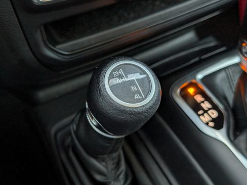 Used 2022 Jeep Wrangler Unlimited Sport AWD/4WD image 21