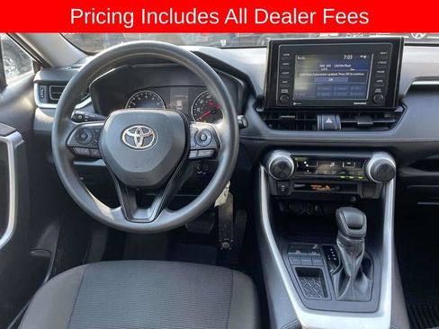Used 2022 Toyota RAV4 LE FWD image 14