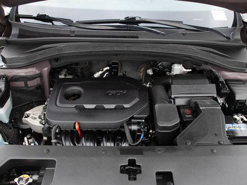 Used 2019 Hyundai Santa Fe Limited AWD/4WD image 33