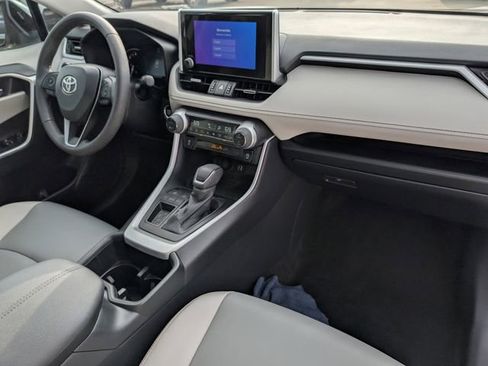 Used 2023 Toyota RAV4 XLE Premium FWD image 33