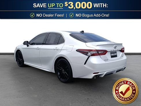 Used 2021 Toyota Camry XSE FWD image 4