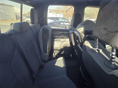 Used 2022 RAM 1500 Big Horn image 6